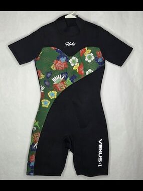 VENUS Black Short Sleeve One-Piece Swimsuit with Green Floral Panels